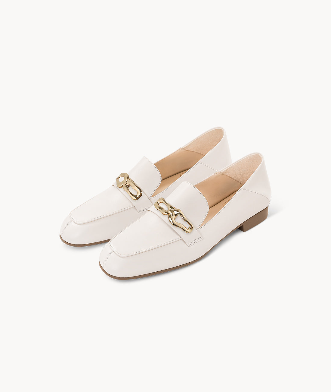 Sculpted Chain Buckle