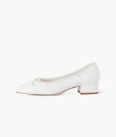 Milk Roll Air-touch Foam Round-toe white Ballet Shoes with bow