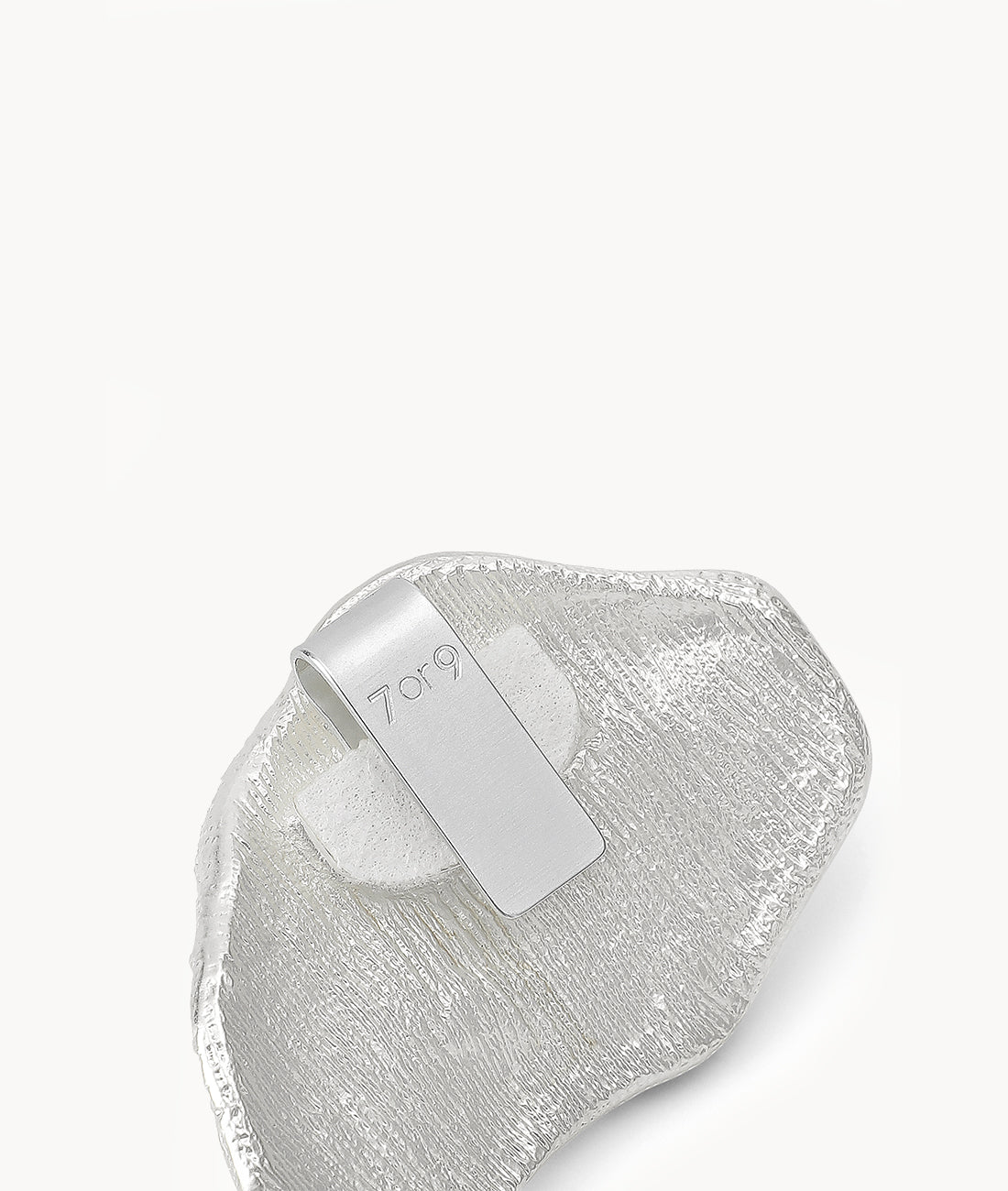 7or9 Japan - Irregular Petal Buckle - バックル